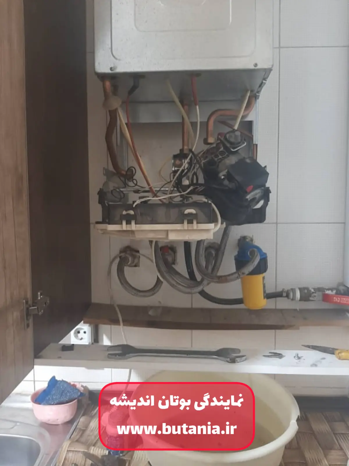 عکس وافعی تعمیرات پکیج بوتان در اندیشه